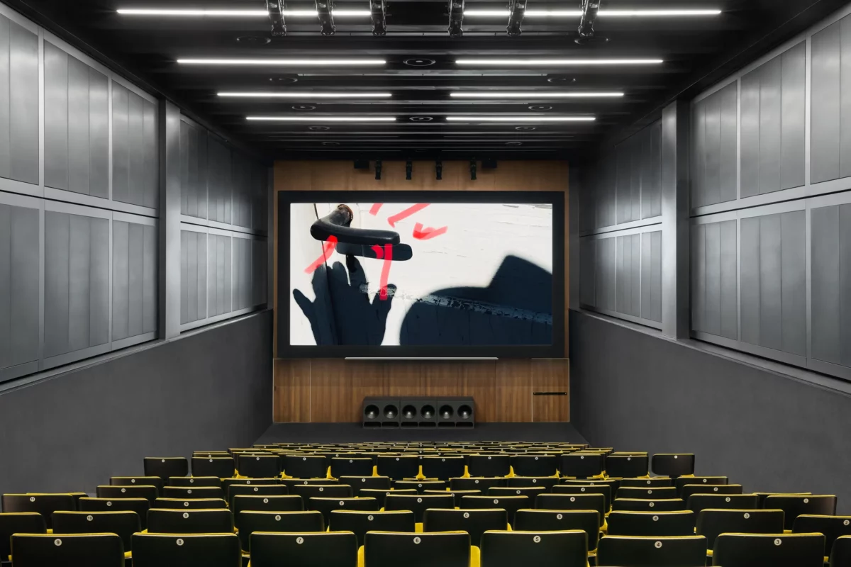 4-Cinema-Godard-Fondazione-Prada-Foto-DSL-Studio.jpg